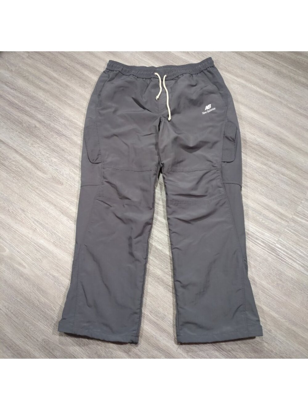 New Balance Made in USA Tech Pant Men’s Large Gray Nylon DWR Baggy Cargo